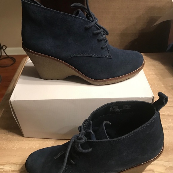 Blue booties - Picture 3 of 4